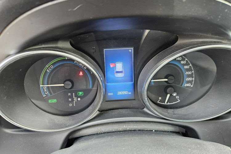 Toyota Auris 1.8 HSD 136KM Kamera Bardzo ładny zdjęcie 13
