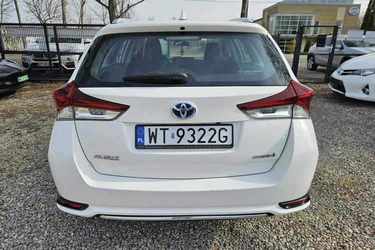 Toyota Auris 1.8 HSD 136KM Kamera Bardzo ładny zdjęcie 5