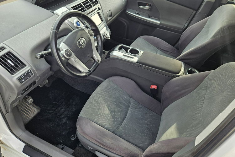 Toyota Prius+ 1.8 HSD 136KM Hand free 7 osobowy Super stan zdjęcie 11