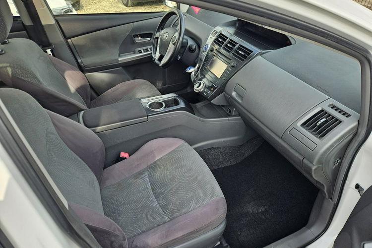 Toyota Prius+ 1.8 HSD 136KM Hand free 7 osobowy Super stan zdjęcie 19