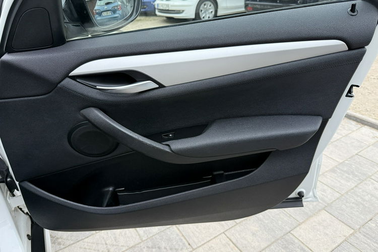 BMW X1 zadbane serwisowane bezwypadkowe zdjęcie 26