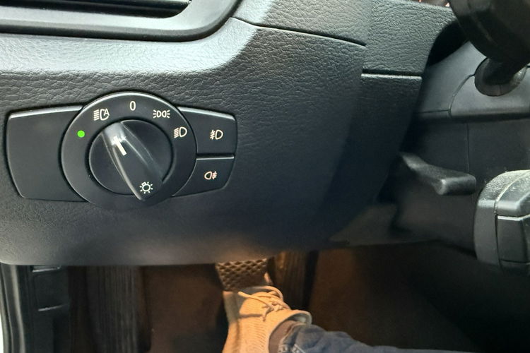 BMW X1 zadbane serwisowane bezwypadkowe zdjęcie 28