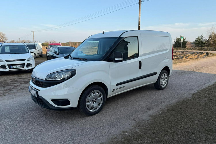 Fiat Doblo 1.4Tjet 120KM z Nowym LPG przebieg 51 tys km zdjęcie 2