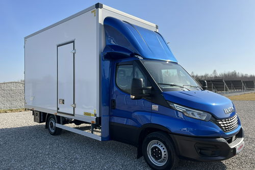 Iveco Daily 35S16 Kontener Dł.-4.5m GWARANCJA 3.0/160KM Pneumatyka_Tył