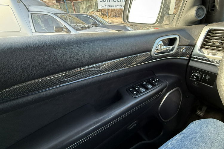 Jeep Grand Cherokee Lift SRT 6.4V8 Hemi piękny stan max wyposażenie bez wkładu 1.t.gwaran zdjęcie 22
