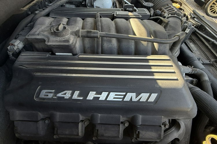 Jeep Grand Cherokee Lift SRT 6.4V8 Hemi piękny stan max wyposażenie bez wkładu 1.t.gwaran zdjęcie 32
