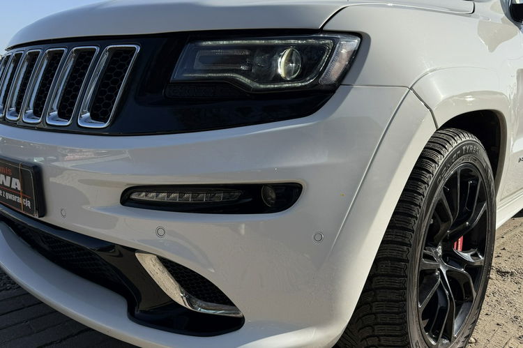 Jeep Grand Cherokee Lift SRT 6.4V8 Hemi piękny stan max wyposażenie bez wkładu 1.t.gwaran zdjęcie 6