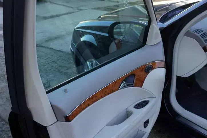 Mercedes klasa-e zdjęcie 22