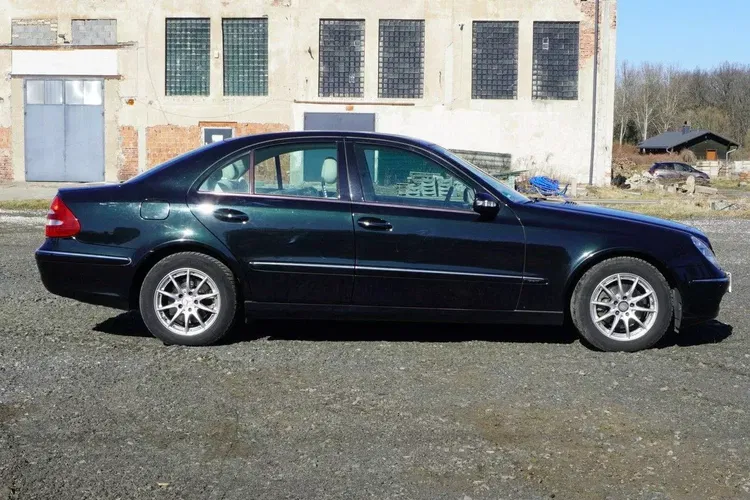 Mercedes klasa-e zdjęcie 3