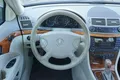samochód osobowy Mercedes zdjęcie 8