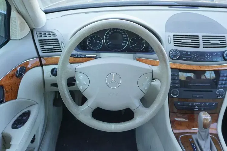 Mercedes klasa-e zdjęcie 8