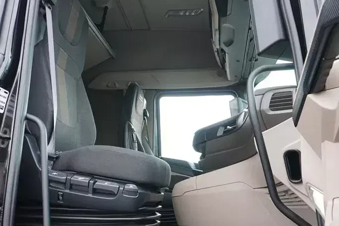 DAF XG / 480 / ACC / EURO 6 / ZESTAW PRZEJAZDOWY 120 M3 zdjęcie 8