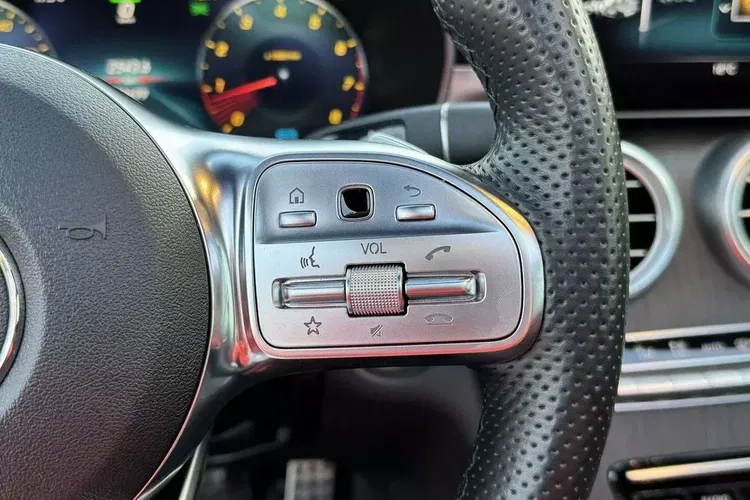 Mercedes klasa-c zdjęcie 18