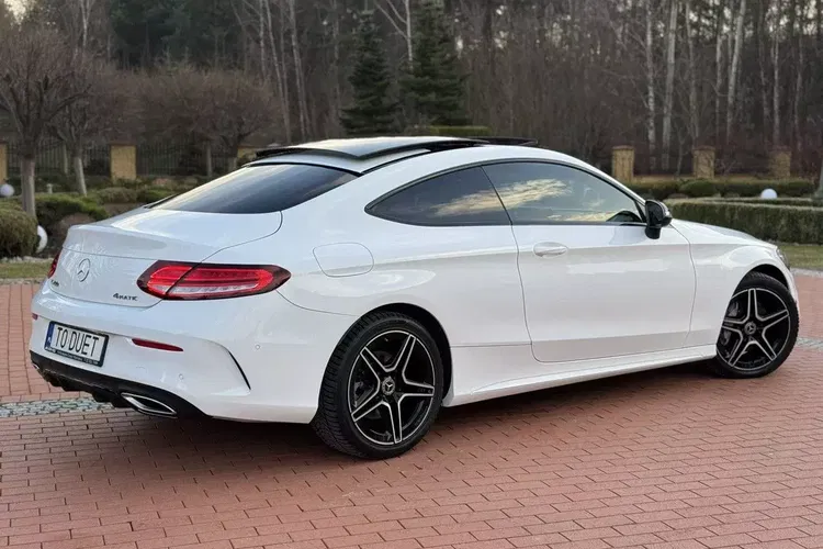 Mercedes klasa-c zdjęcie 8