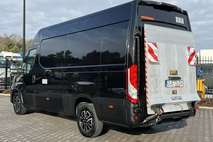 Iveco Daily 35S18 zdjęcie 13