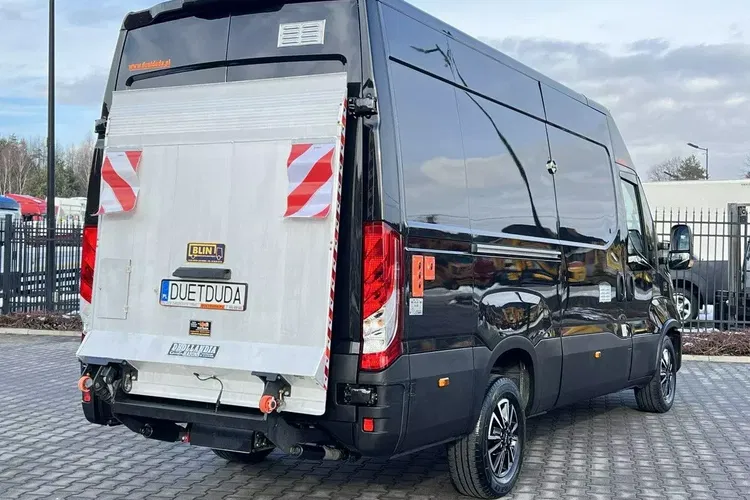 Iveco Daily 35S18 zdjęcie 14