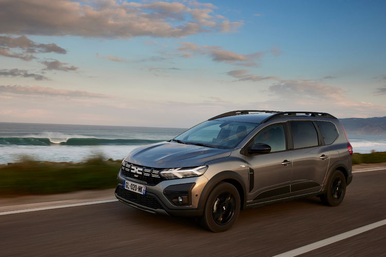 DACIA Jogger 1.0 TCe Expression LPG 7os. zdjęcie 2