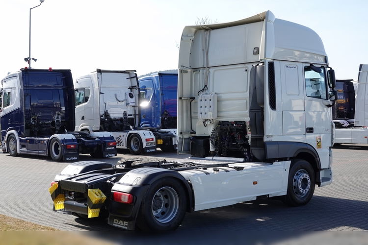 DAF XF 480 / SUPER SPACE CAB / KLIMA POSTOJOWA / OPONY 100% / PO KONTRAKCIE SERWISOWYM  zdjęcie 9