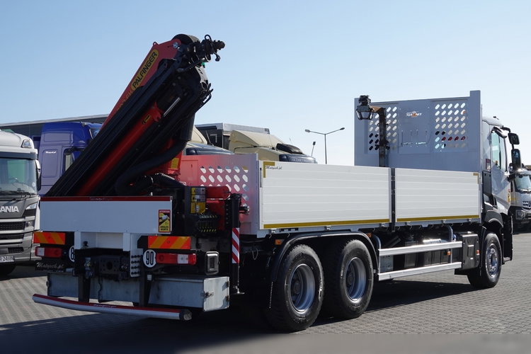 Renault C 380 / 6X4 / SKRZYNIOWY 6.7 M / + HDS PALFINGER PK 18002-EH C / MAX UDŹWIG 5850 KG / WYSÓW 12.5M / STEROWANIE RADIOWE zdjęcie 18