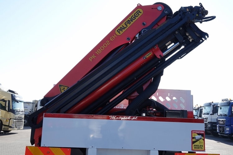 Renault C 380 / 6X4 / SKRZYNIOWY 6.7 M / + HDS PALFINGER PK 18002-EH C / MAX UDŹWIG 5850 KG / WYSÓW 12.5M / STEROWANIE RADIOWE zdjęcie 26