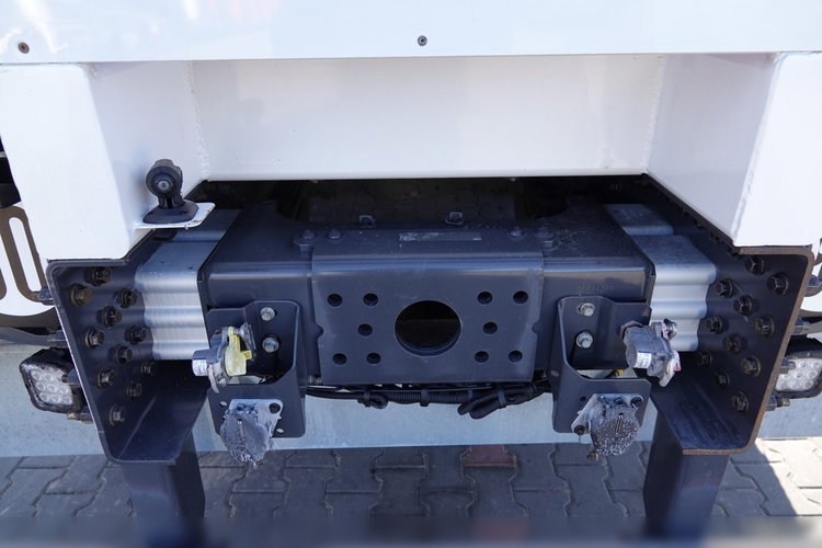 Renault C 380 / 6X4 / SKRZYNIOWY 6.7 M / + HDS PALFINGER PK 18002-EH C / MAX UDŹWIG 5850 KG / WYSÓW 12.5M / STEROWANIE RADIOWE zdjęcie 27