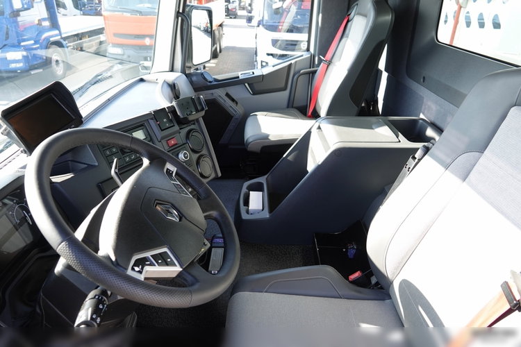 Renault C 380 / 6X4 / SKRZYNIOWY 6.7 M / + HDS PALFINGER PK 18002-EH C / MAX UDŹWIG 5850 KG / WYSÓW 12.5M / STEROWANIE RADIOWE zdjęcie 43