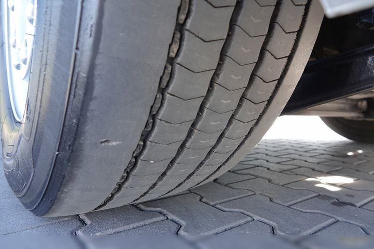 MAN TGX 18.470 / RETARDER / CAŁY NA PODUSZKACH / NOWY MODEL / GM / PO KONTRAKCIE SERWISOWYM zdjęcie 19