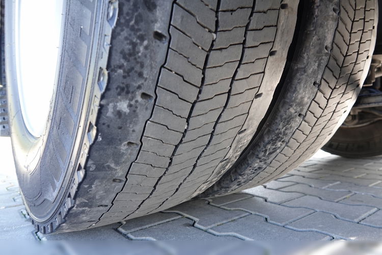 MAN TGX 18.470 / RETARDER / CAŁY NA PODUSZKACH / NOWY MODEL / GM / PO KONTRAKCIE SERWISOWYM zdjęcie 21