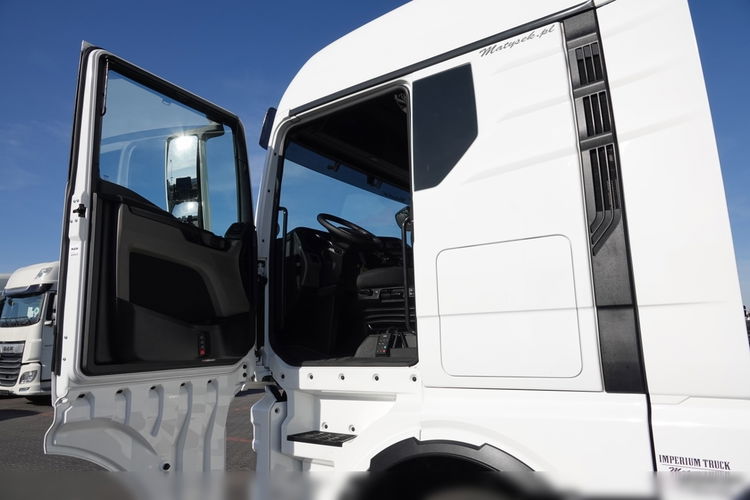 MAN TGX 18.470 / RETARDER / CAŁY NA PODUSZKACH / NOWY MODEL / GM / PO KONTRAKCIE SERWISOWYM zdjęcie 23