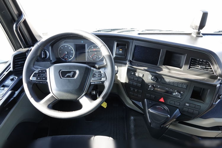 MAN TGX 18.470 / RETARDER / CAŁY NA PODUSZKACH / NOWY MODEL / GM / PO KONTRAKCIE SERWISOWYM zdjęcie 30