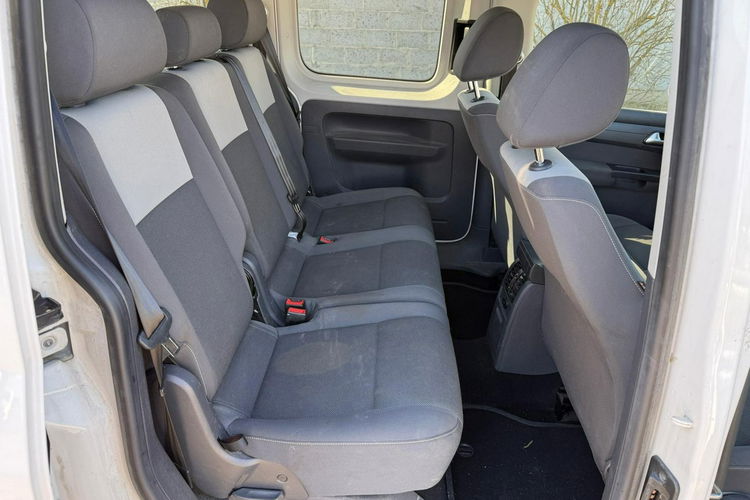 Volkswagen Caddy 2.0 MPI 109 KM 5 osobowy Nowa instalacja LPG zdjęcie 10