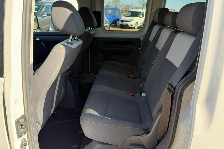 Volkswagen Caddy 2.0 MPI 109 KM 5 osobowy Nowa instalacja LPG zdjęcie 14