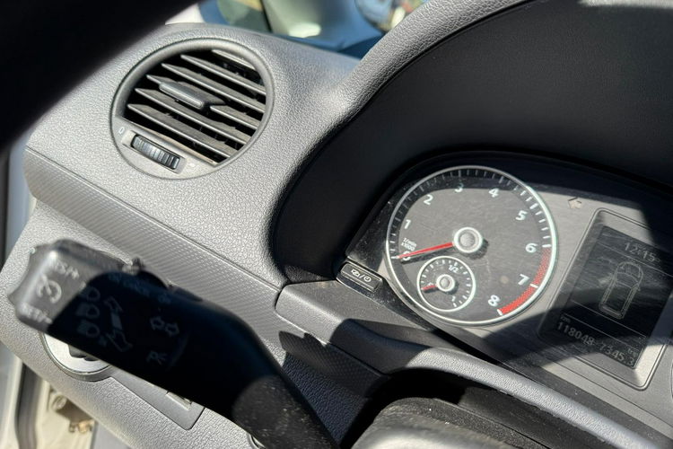 Volkswagen Caddy 2.0 MPI 109 KM 5 osobowy Nowa instalacja LPG zdjęcie 18