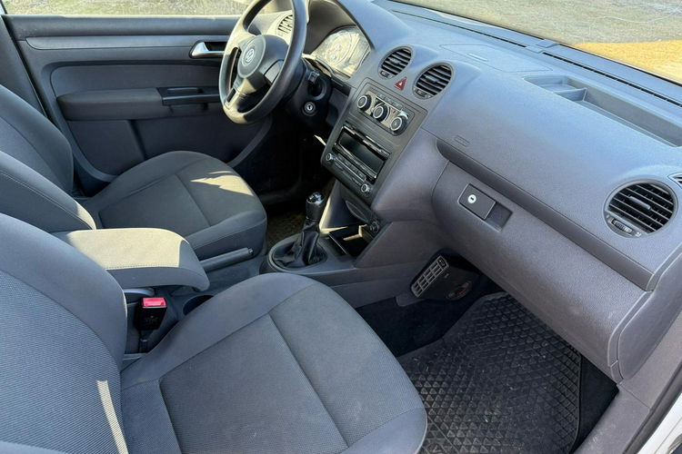 Volkswagen Caddy 2.0 MPI 109 KM 5 osobowy Nowa instalacja LPG zdjęcie 9