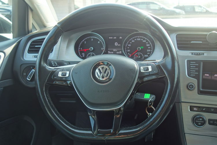 Golf Volkswagen Golf 7 1.6 diesel 110km automat pół skóry nawi zdjęcie 31