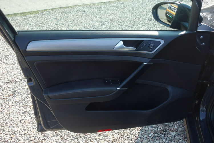 Golf Volkswagen Golf 7 1.6 diesel 110km automat pół skóry nawi zdjęcie 8