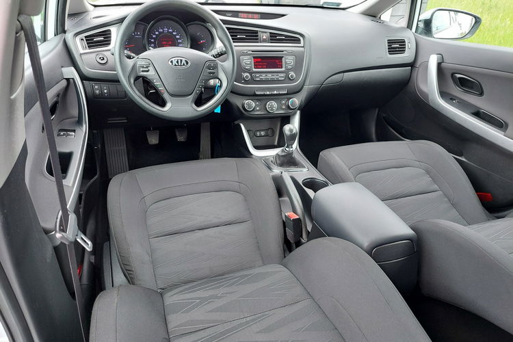 Kia Cee'd Rezerwacja zdjęcie 10