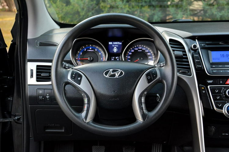 Hyundai i30 Ledy Klima Parktronic 1-Ręce Oryginał do końca serwis Aso zdjęcie 25