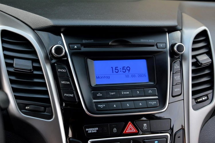 Hyundai i30 Ledy Klima Parktronic 1-Ręce Oryginał do końca serwis Aso zdjęcie 28