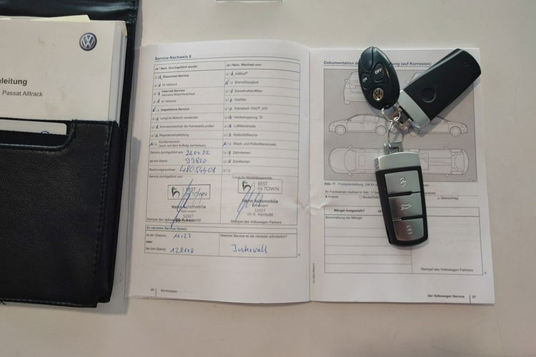 Volkswagen Passat Comfortline 2.0 + DSG + pełny serwis i oryginalny lakier zdjęcie 21