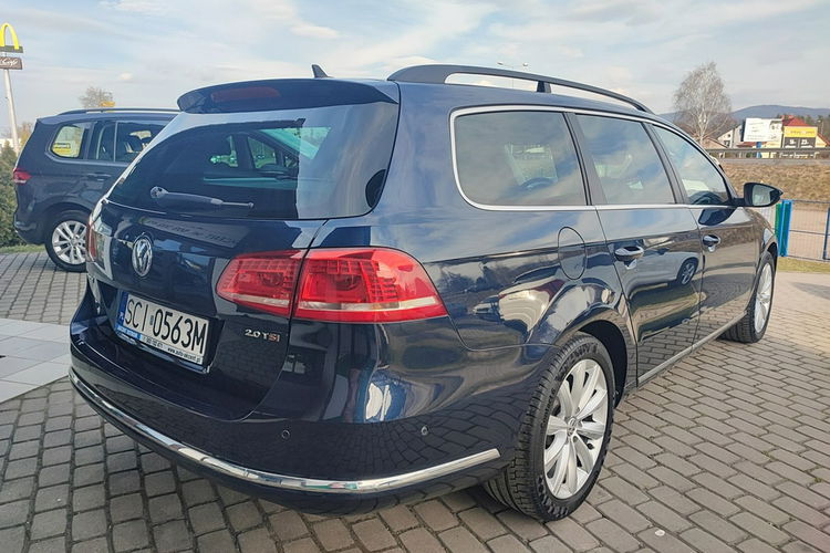 Volkswagen Passat Comfortline 2.0 + DSG + pełny serwis i oryginalny lakier zdjęcie 38