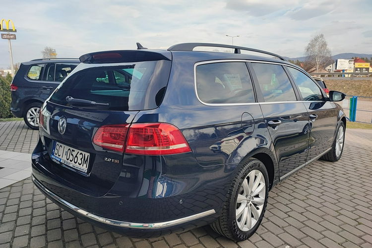 Volkswagen Passat Comfortline 2.0 + DSG + pełny serwis i oryginalny lakier zdjęcie 6