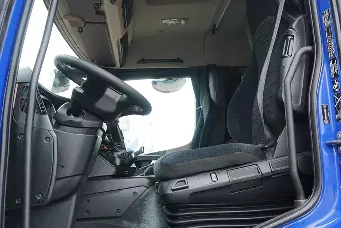 Mercedes ACTROS / 2543 / ACC / E 6 / PEŁNY ADR / SKRZYNIOWY / ZAWIESIE POD WÓZEK zdjęcie 7