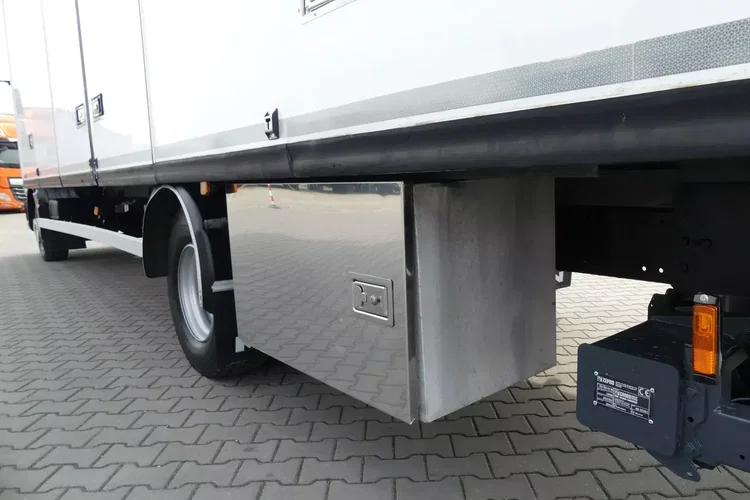 MAN TGL 12.200 / KONTENER + WINDA / AUTOMAT / EURO 6 / zdjęcie 19