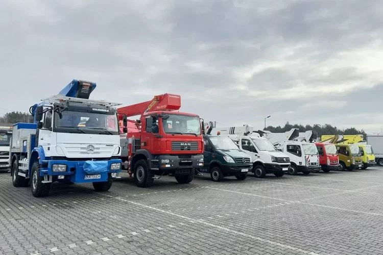 Mercedes AXOR 1829 4x4 Zwyżka RUTHAMNN STEIGER T270S16 Podnośnik Koszowy zdjęcie 3