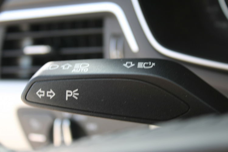 Audi A4 Gwarancja G.Fotele Automat Kamera Navi zdjęcie 24
