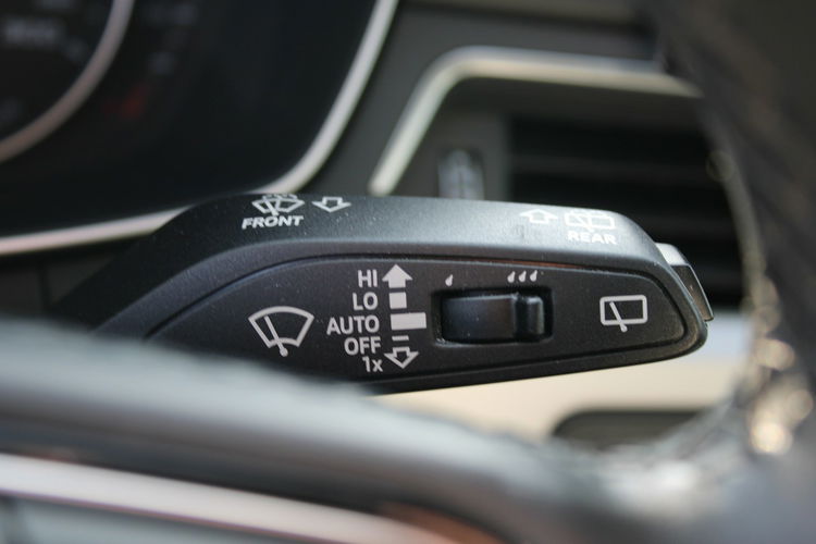 Audi A4 Gwarancja G.Fotele Automat Kamera Navi zdjęcie 25