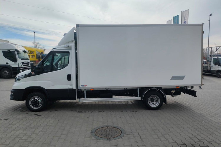 Iveco Daily 50C16H3.0Z zdjęcie 15