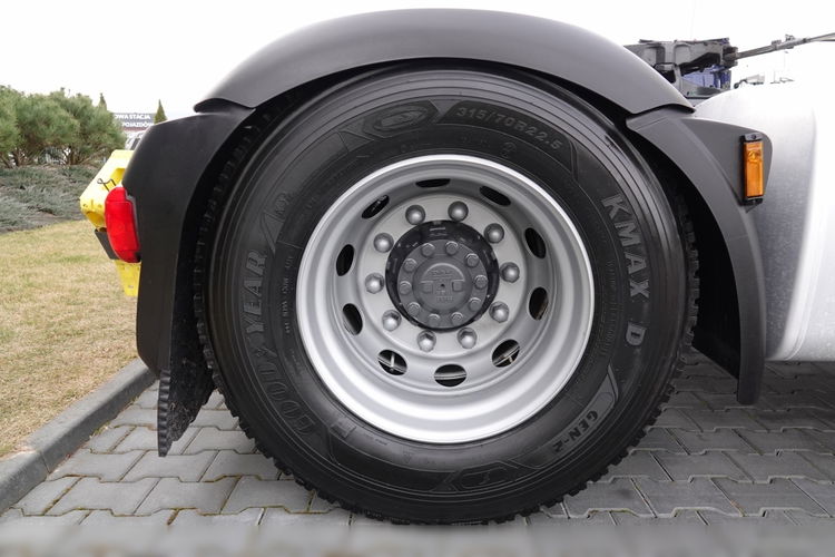 DAF XF 480 / SUPER SPACE CAB / KLIMA POSTOJOWA / OPONY 100% / 290 TYS KM / PO ZŁOTYM KONTRAKCIE SERWISOWYM zdjęcie 22