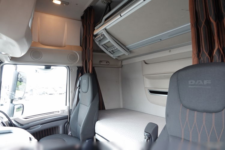 DAF XF 480 / SUPER SPACE CAB / KLIMA POSTOJOWA / OPONY 100% / 290 TYS KM / PO ZŁOTYM KONTRAKCIE SERWISOWYM zdjęcie 26